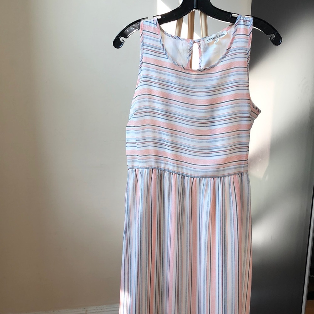 Olive & Oak Striped Sleeveless Maxi Dress